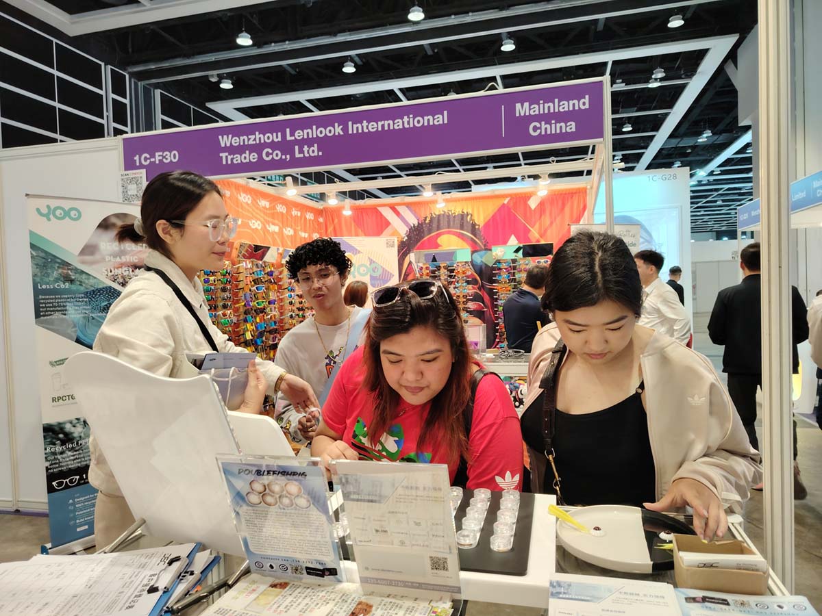 香港眼镜展-09.jpg